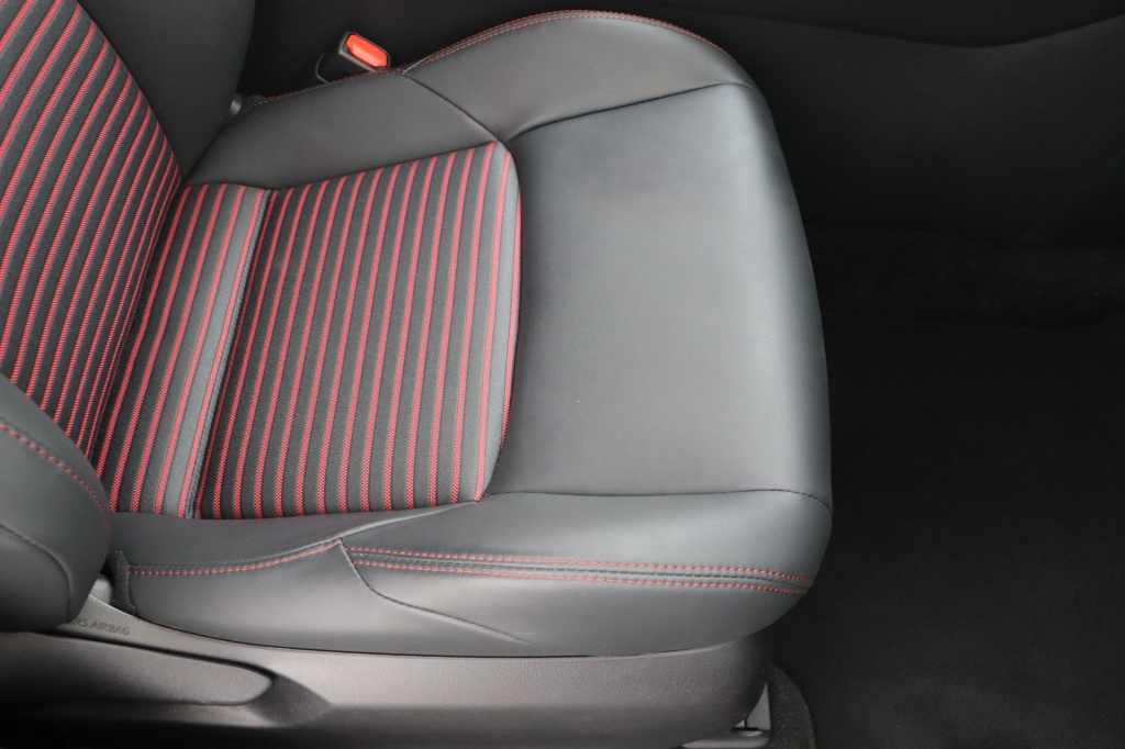 SUZUKI Across GLX 2,5 E-CVT ACR-23 - ref: 7-39871 - Photo 17