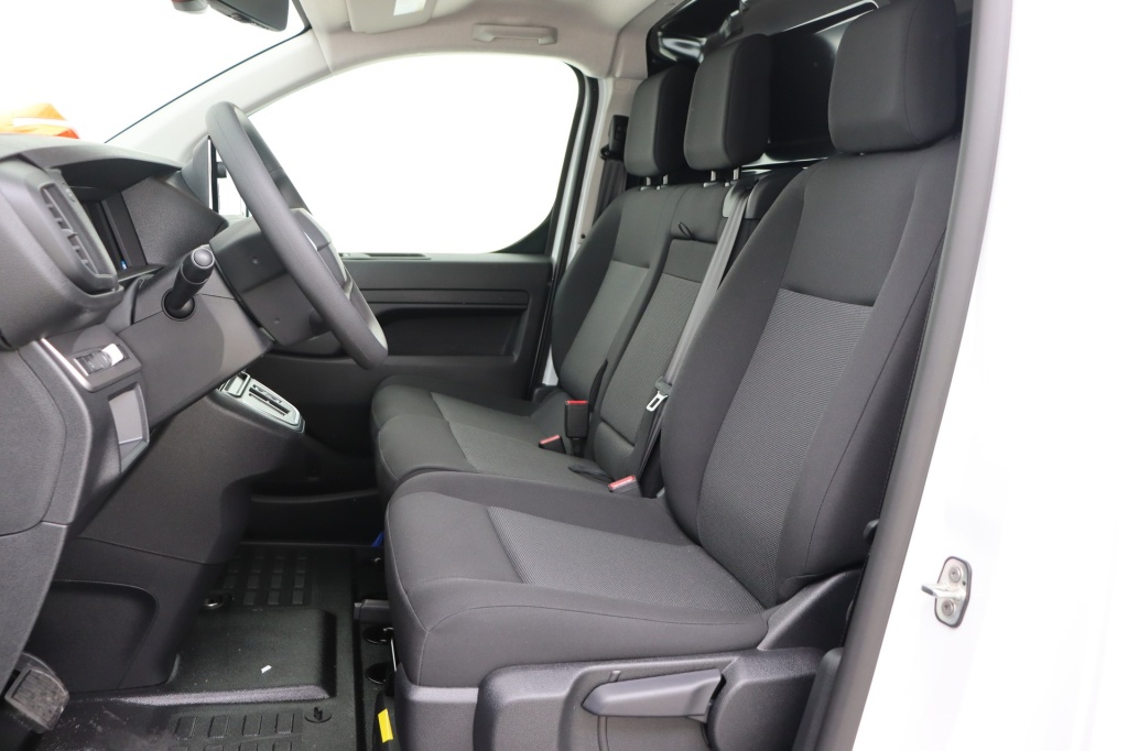 PEUGEOT Expert Long 2,0 BlueHDi 145 hp EAT8 - ref: 7-42162 - Photo 13