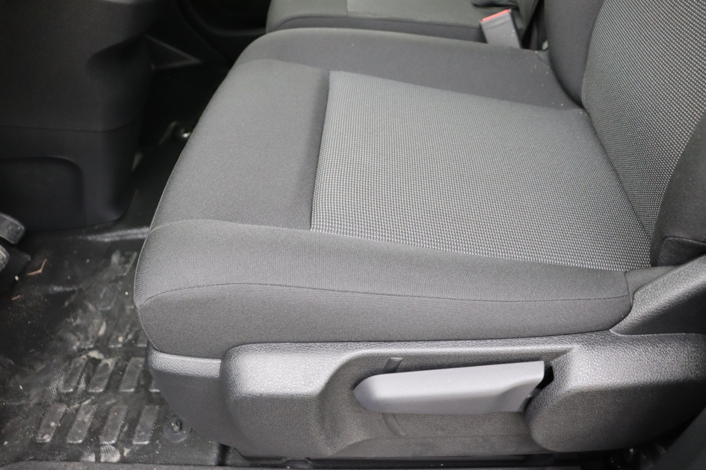 PEUGEOT Expert Standard 2,0 BlueHDi 180 hp EAT8 - ref: 7-42188 - Photo 14