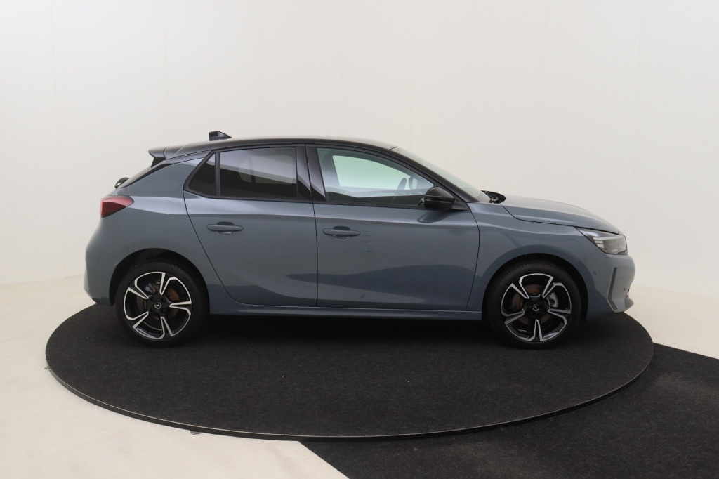 OPEL Corsa GS 1.2 Turbo 100 hp S/S MT6 - ref: 7-42391 - Photo 4