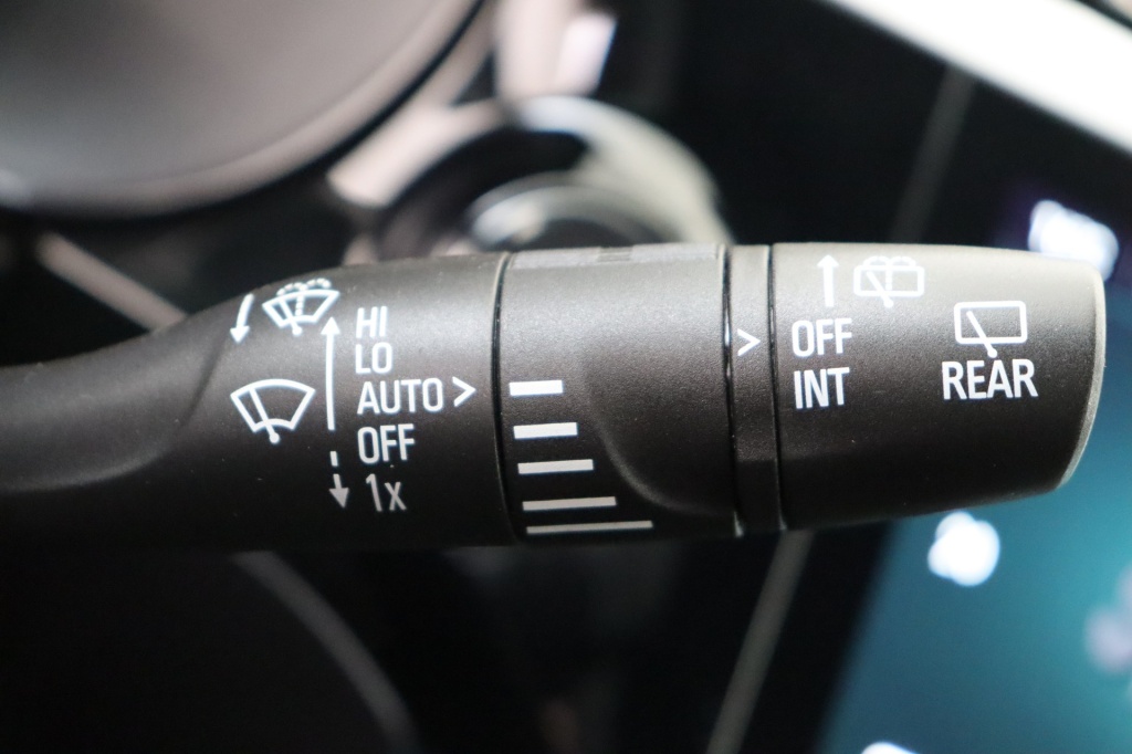 OPEL Corsa GS 1.2 Turbo 100 hp S/S MT6 - ref: 7-42395 - Photo 19