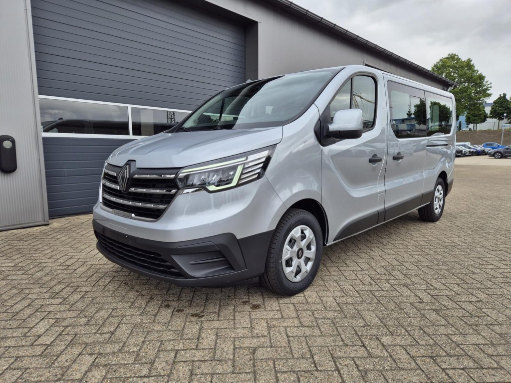 RENAULT Trafic Evolution 2.0 Diesel 150hp auto - ref: 7-43437 - Photo 1