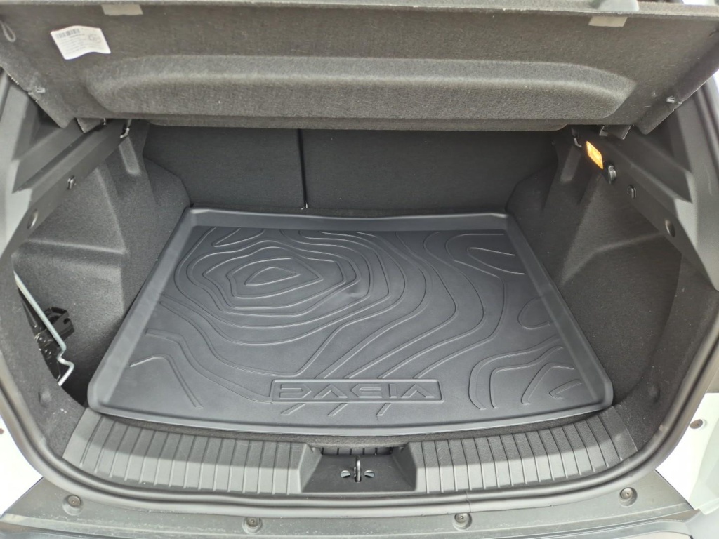 DACIA Duster 1.2 Gasoline 131hp 4x4 - ref: 7-43487 - Photo 9