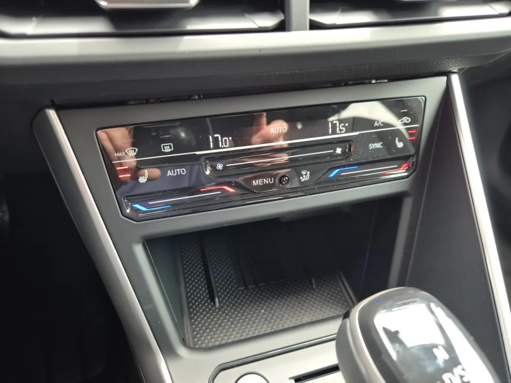 VOLKSWAGEN Taigo 1.0 TSI - ref: 7-43488 - Photo 19