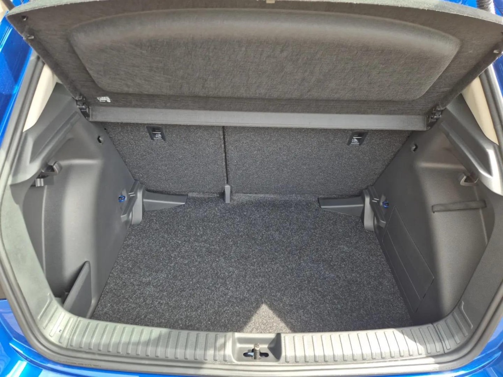 SKODA Fabia 1.0 Gasoline 116hp DSG - ref: 7-43509 - Photo 9