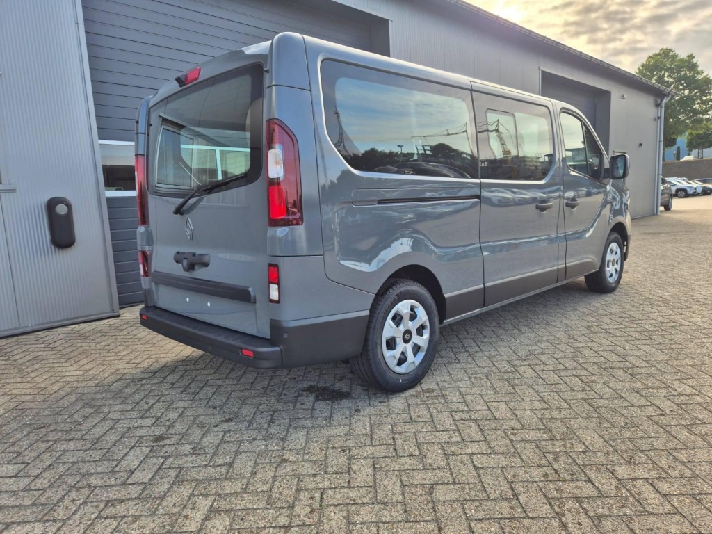 RENAULT Trafic Evolution 2.0 Diesel 150hp auto - ref: 7-43512 - Photo 5