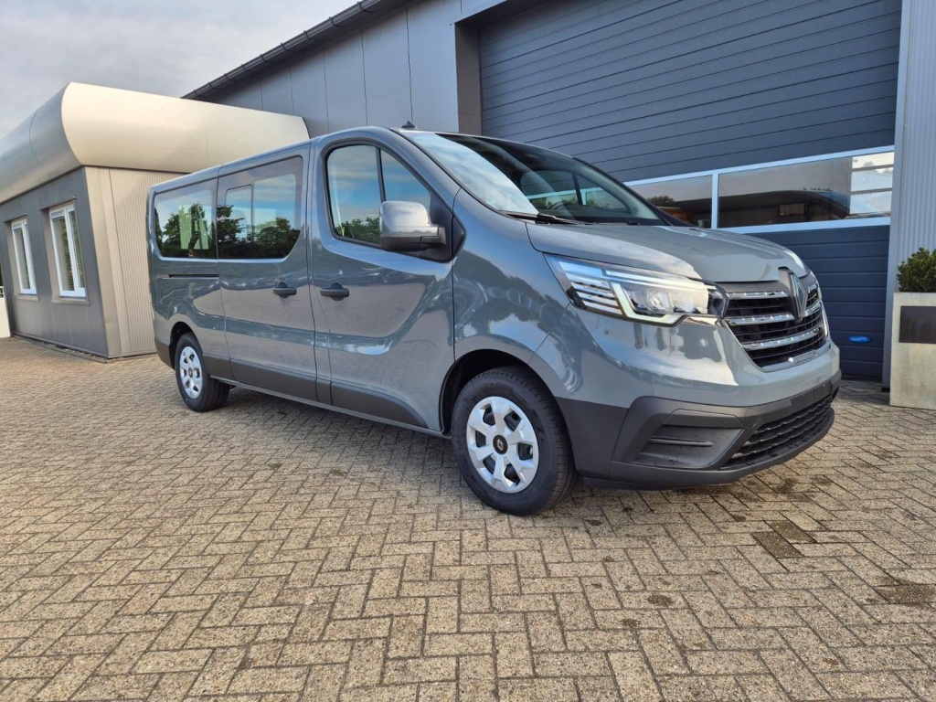RENAULT Trafic Evolution 2.0 Diesel 150hp auto - ref: 7-43512 - Photo 7