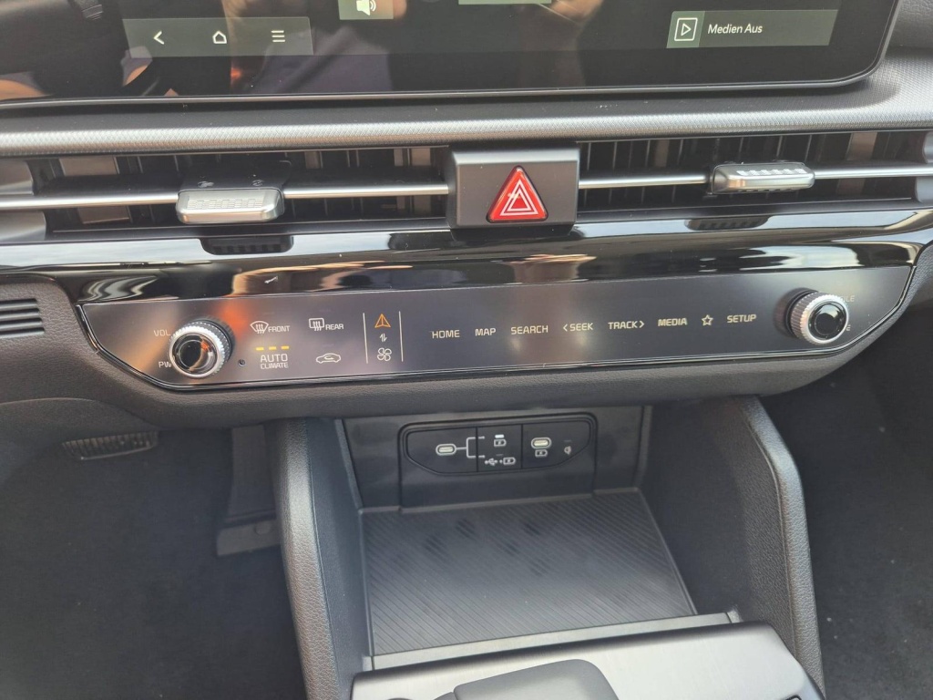 KIA Sportage Vision 1.6 Gasoline 150hp - ref: 7-43520 - Photo 14