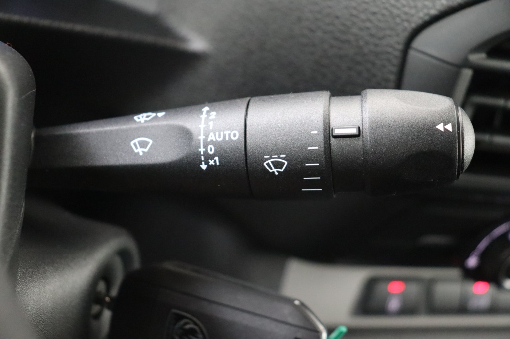 PEUGEOT Expert Standard 2.0 BlueHDi 145 S&S EAT8   - ref: 7-43678 - Photo 19