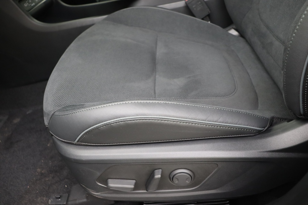 HYUNDAI Tucson 20th Anniversary 1.6 T-GDi HEV 215 hp 6AT - ref: 7-43978 - Photo 14