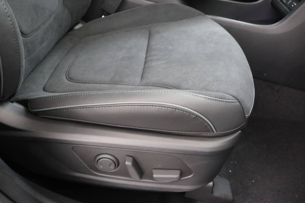 HYUNDAI Tucson 20th Anniversary 1.6 T-GDi HEV 215 hp 6AT - ref: 7-43986 - Photo 15