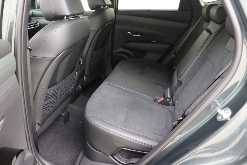 HYUNDAI Tucson 20th Anniversary 1.6 T-GDi HEV 215 hp 6AT - ref: 7-43987 - Photo 16