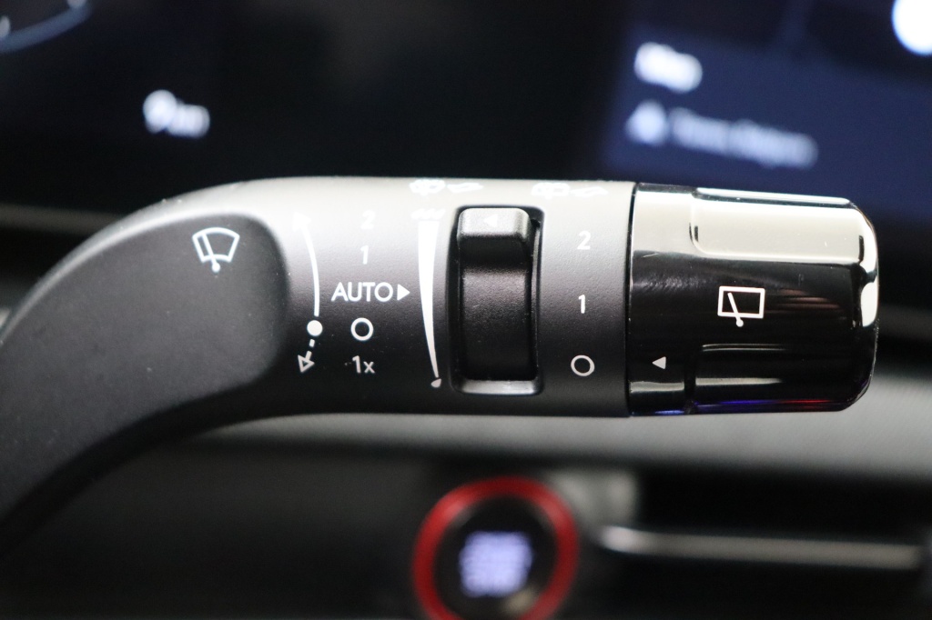 HYUNDAI Tucson Feel N-line 1.6 T-GDi HEV 239 hp 6AT - ref: 7-44127 - Photo 19