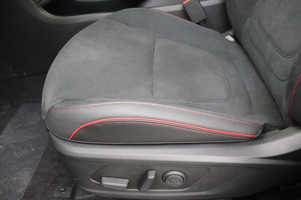 HYUNDAI Tucson Feel N-line 1.6 T-GDi HEV 239 hp 6AT - ref: 7-44130 - Photo 14