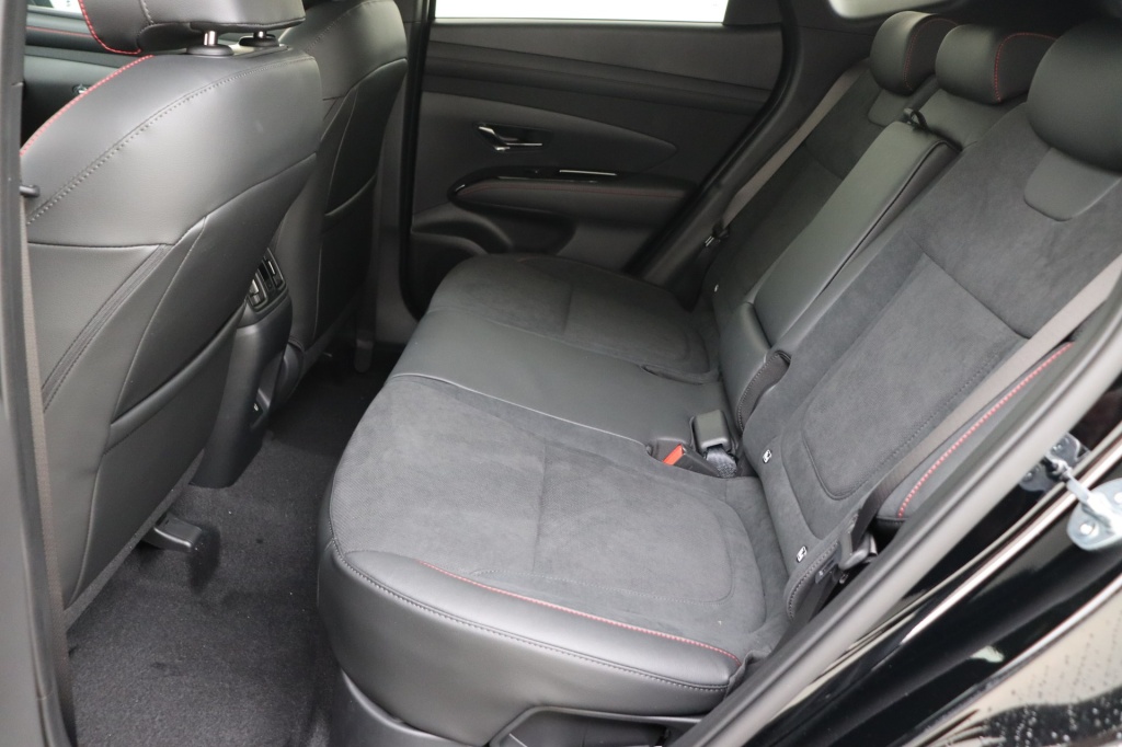 HYUNDAI Tucson Feel N-line 1.6 T-GDi HEV 239 hp 6AT - ref: 7-44130 - Photo 16