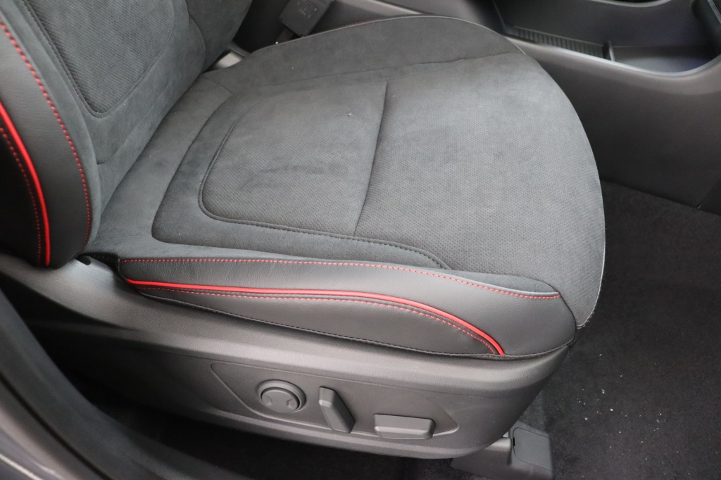 HYUNDAI Tucson Feel N-line 1.6 T-GDi HEV 239 hp 6AT - ref: 7-44148 - Photo 15