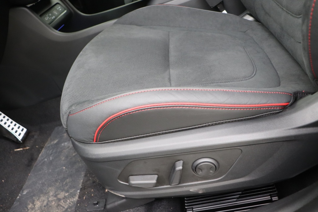 HYUNDAI Tucson Feel N-line 1.6 T-GDi HEV 239 hp 6AT - ref: 7-44172 - Photo 14