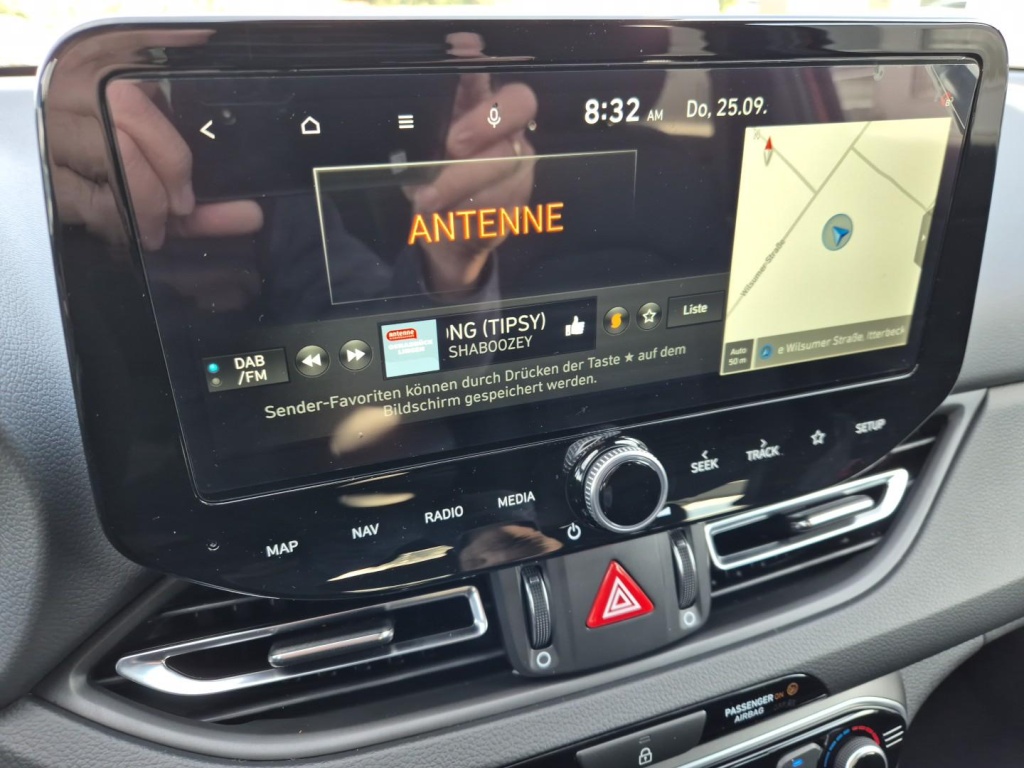 HYUNDAI i30 1.5 Gasoline 97hp - ref: 7-44224 - Photo 16