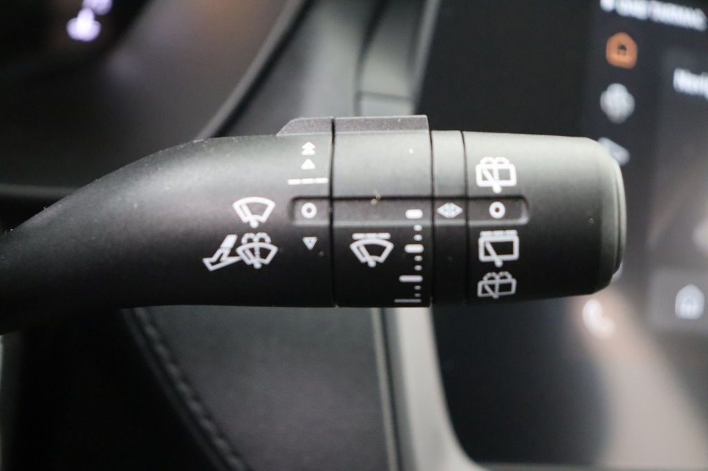 MG ZS Standard 1,5L 115 hp  - ref: 7-44306 - Photo 19