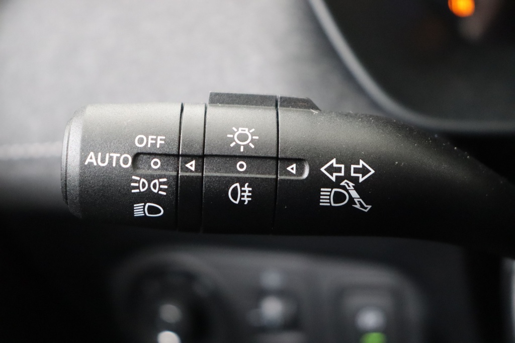 MG ZS Standard 1,5L 115 hp  - ref: 7-44329 - Photo 18