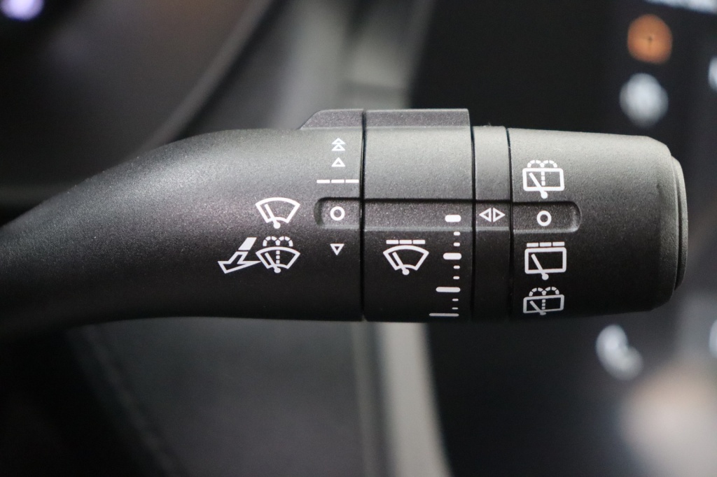 MG ZS Standard 1,5L 115 hp  - ref: 7-44330 - Photo 19