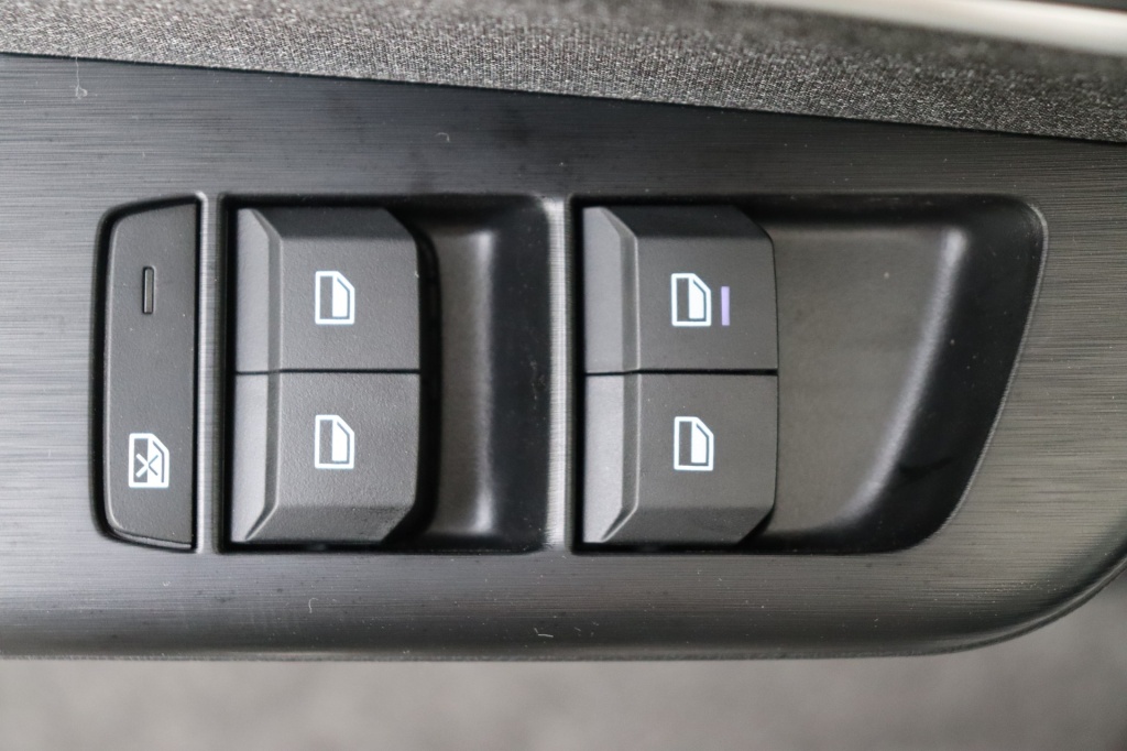 MG ZS Standard 1,5L 115 hp  - ref: 7-44343 - Photo 17