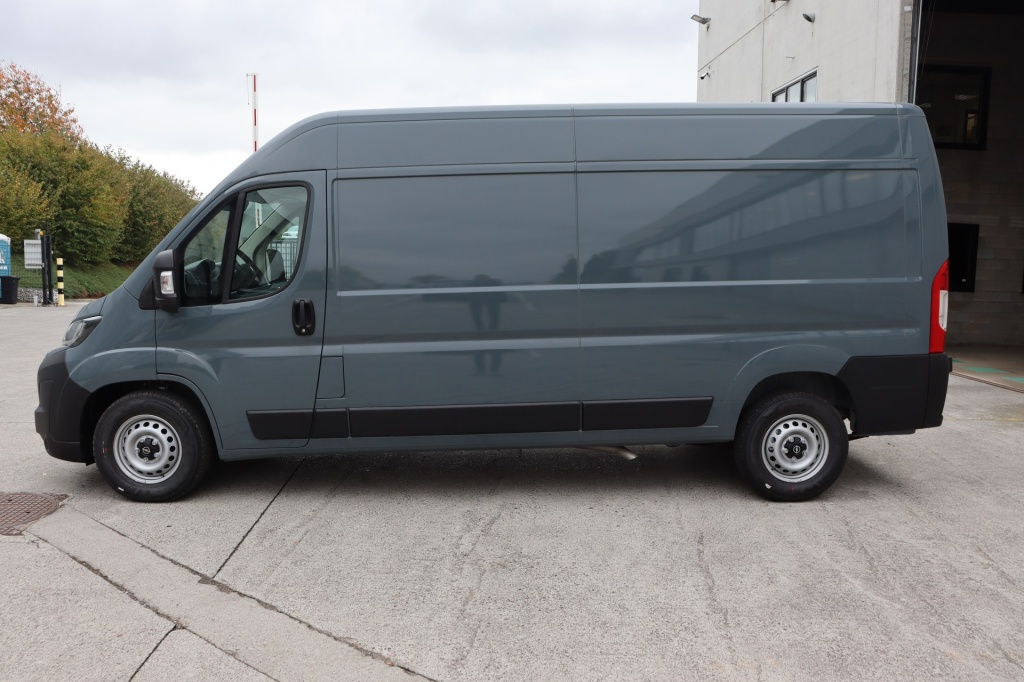 OPEL Movano 3500 Heavy L3H2  2.2 Turbo D 140 hp AT8 S/S - ref: 7-44379 - Photo 4