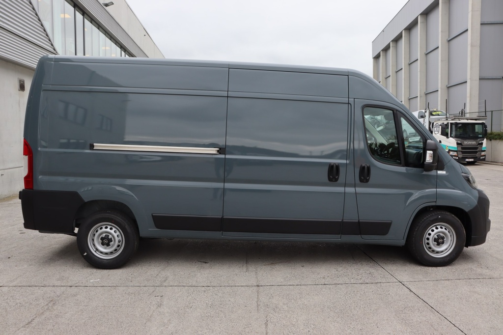 OPEL Movano 3500 Heavy L3H2  2.2 Turbo D 140 hp AT8 S/S - ref: 7-44379 - Photo 8