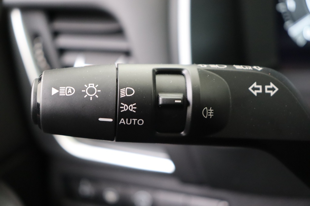 NISSAN Qashqai N-Connecta + Cold pack + Glassroof 1.3 DIG-T Mild Hybrid 158 hp 2WD X-TRONIC - ref: 7-45106 - Photo 18