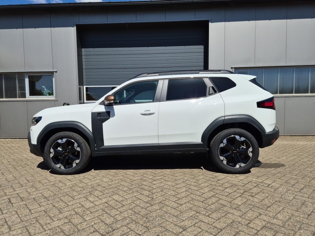 DACIA Duster 1.6 Hybrid 140hp - ref: 7-45251 - Photo 1