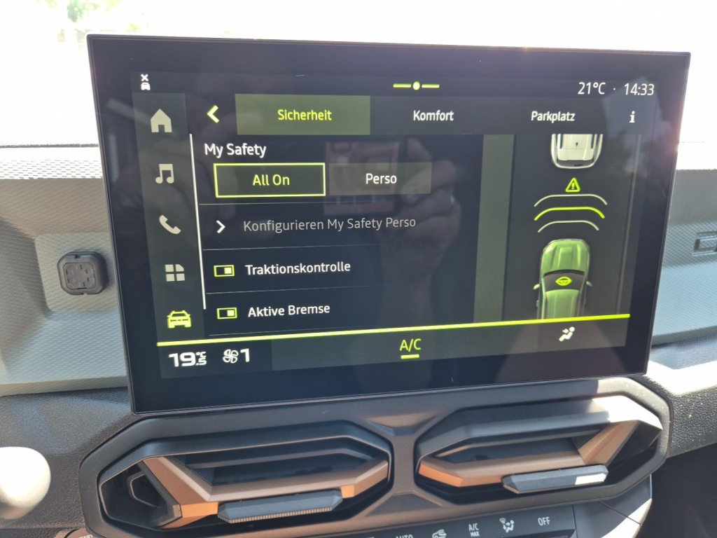 DACIA Duster 1.6 Hybrid 140hp - ref: 7-45251 - Photo 17