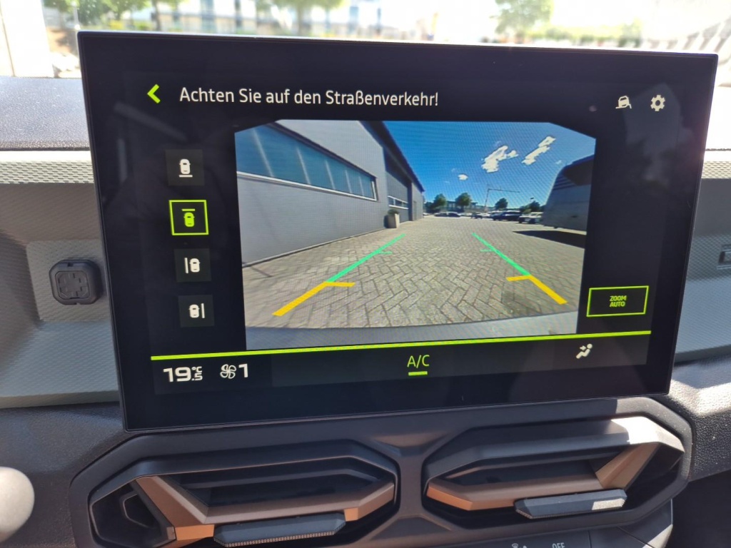 DACIA Duster 1.6 Hybrid 140hp - ref: 7-45251 - Photo 19