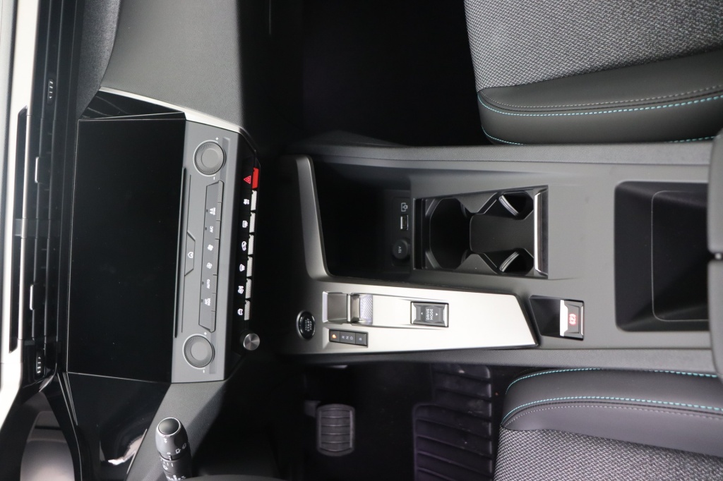 PEUGEOT 308 SW Allure Electric 156 hp Auto    - ref: 7-45872 - Photo 12