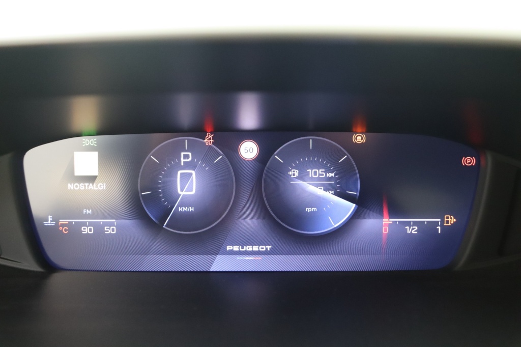 PEUGEOT 408 Allure 1.2 Turbo 130 hp EAT8   - ref: 7-45874 - Photo 20