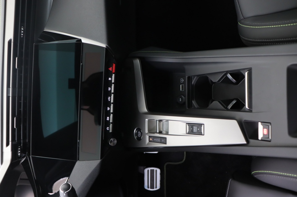 PEUGEOT 408 GT Hybrid 145 hp e-DSC6    - ref: 7-45882 - Photo 12