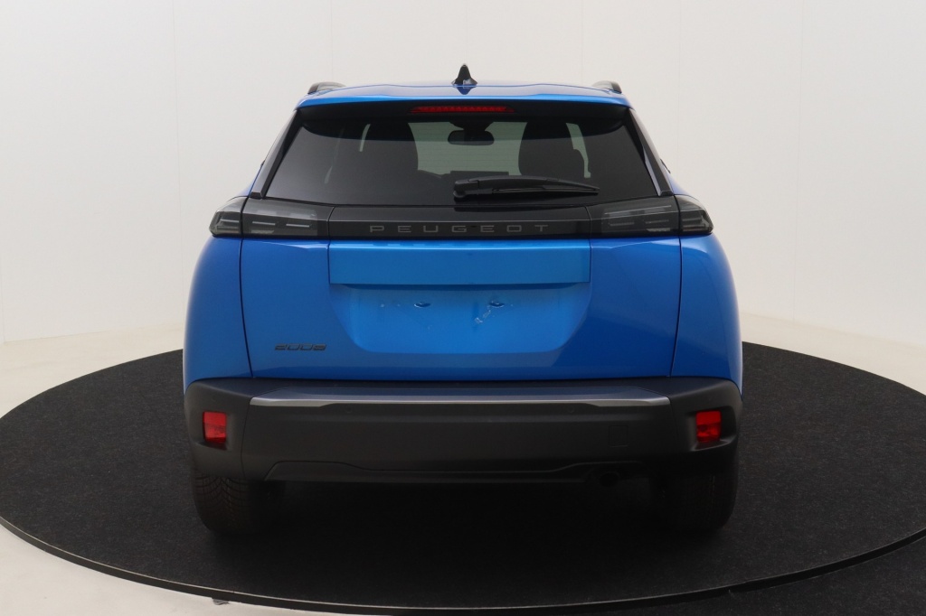 PEUGEOT 2008 Allure 1.2 Turbo 100 hp Man.6 - ref: 7-45885 - Photo 7