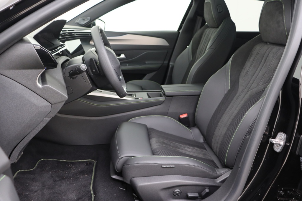 PEUGEOT 408 GT Electric 210 hp Auto    - ref: 7-45890 - Photo 13