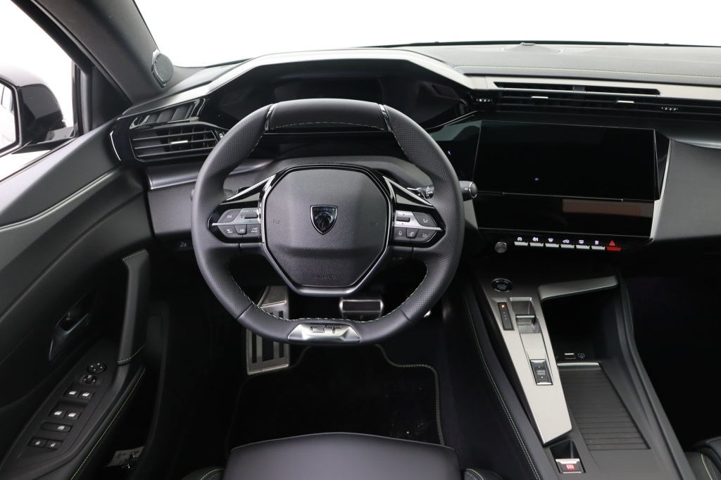 PEUGEOT 408 GT Electric 214 hp Auto    - ref: 7-45891 - Photo 11
