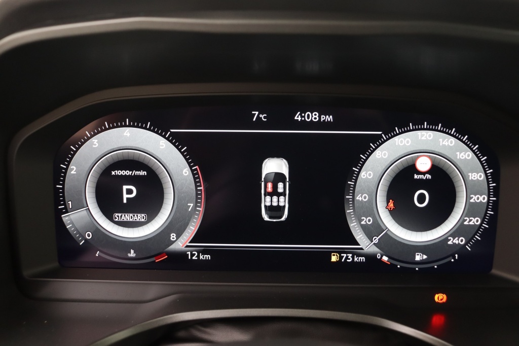 NISSAN Qashqai N-Connecta 1.3 158 hp CVT 2WD - ref: 7-45949 - Photo 20