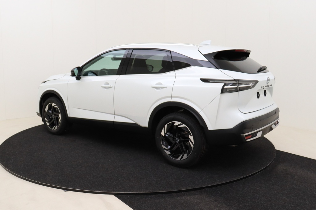 NISSAN Qashqai N-Connecta 1.3 158 hp CVT 2WD - ref: 7-45950 - Photo 8