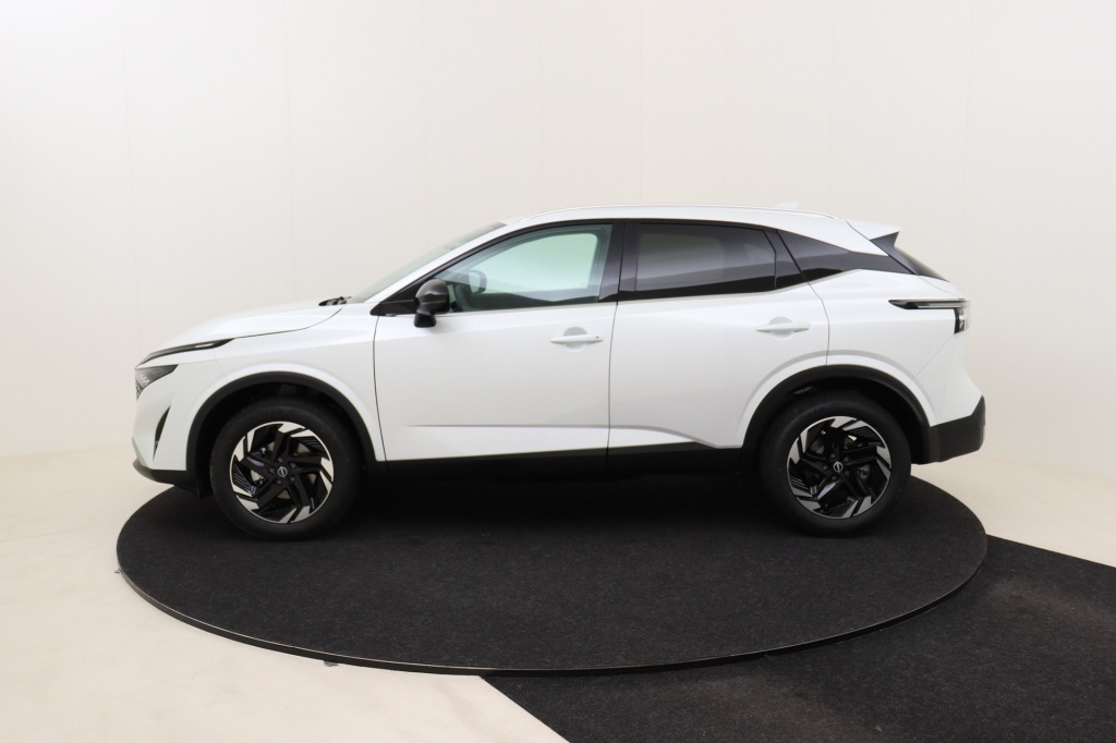 NISSAN Qashqai N-Connecta 1.3 158 hp CVT 2WD - ref: 7-45950 - Photo 9