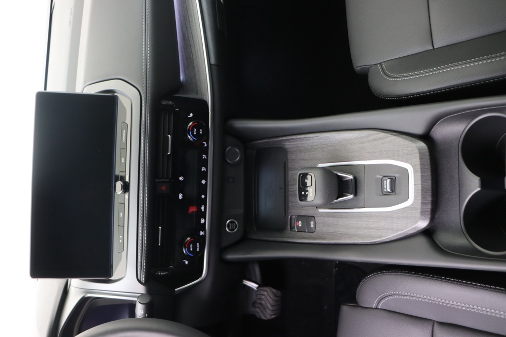 NISSAN Qashqai Tekna 1,3 158 hp CVT 2WD - ref: 7-45959 - Photo 12