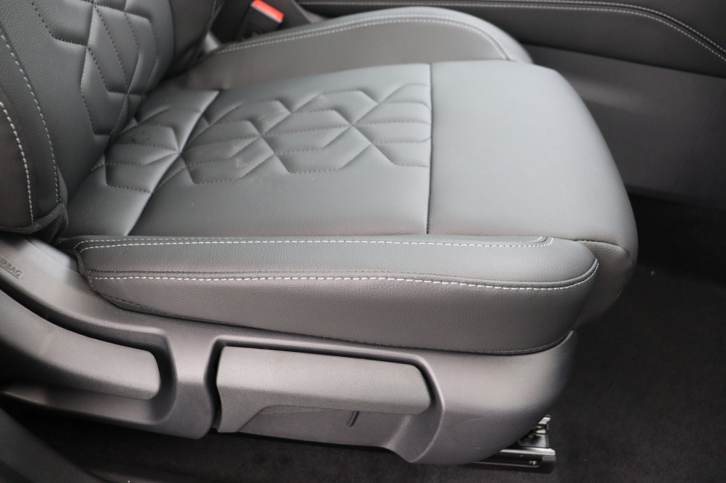 NISSAN Qashqai Tekna 1,3 158 hp CVT 2WD - ref: 7-45959 - Photo 15