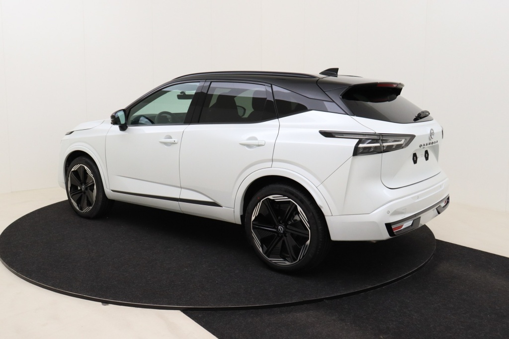 NISSAN Qashqai N-Design 1,3 158 hp CVT 2WD - ref: 7-45964 - Photo 8