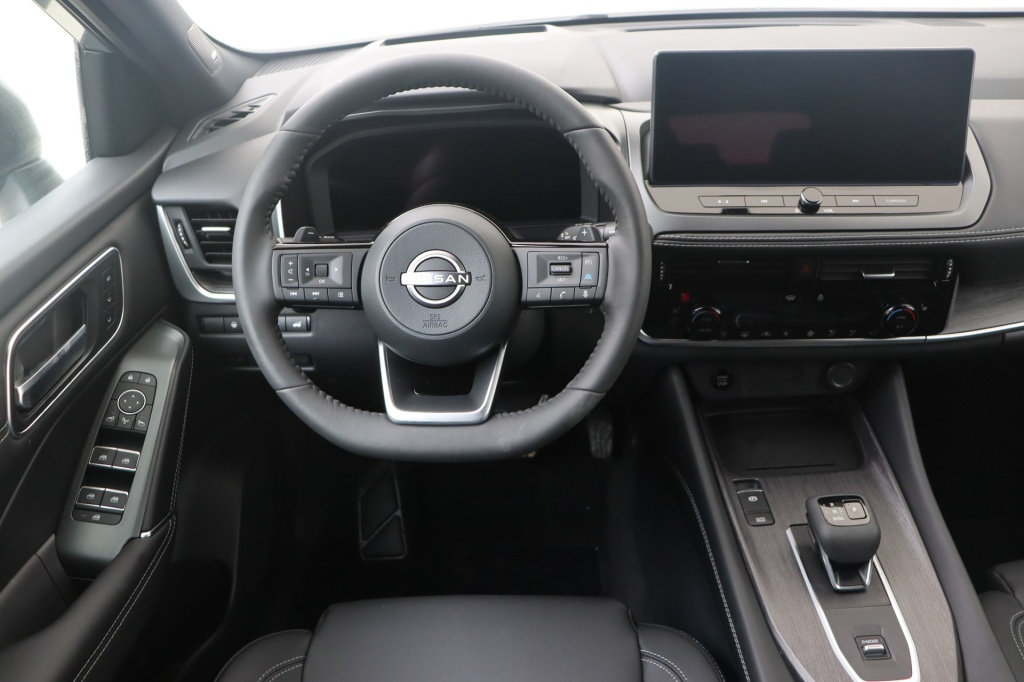 NISSAN Qashqai Tekna 1,3 158 hp CVT 2WD - ref: 7-45969 - Photo 11