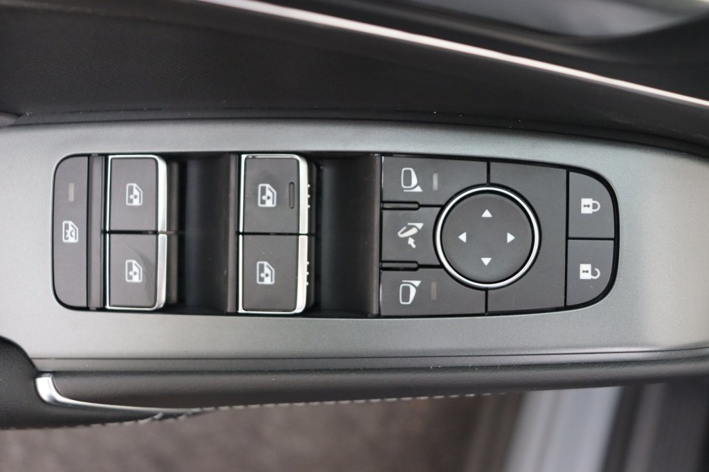 NISSAN Qashqai Tekna 1,3 158 hp CVT 2WD - ref: 7-45969 - Photo 17