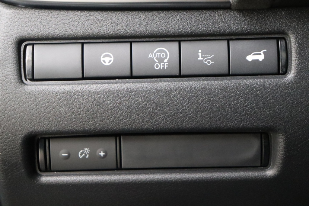 NISSAN Qashqai Tekna Plus 1,3 158 hp CVT 2WD - ref: 7-45976 - Photo 17