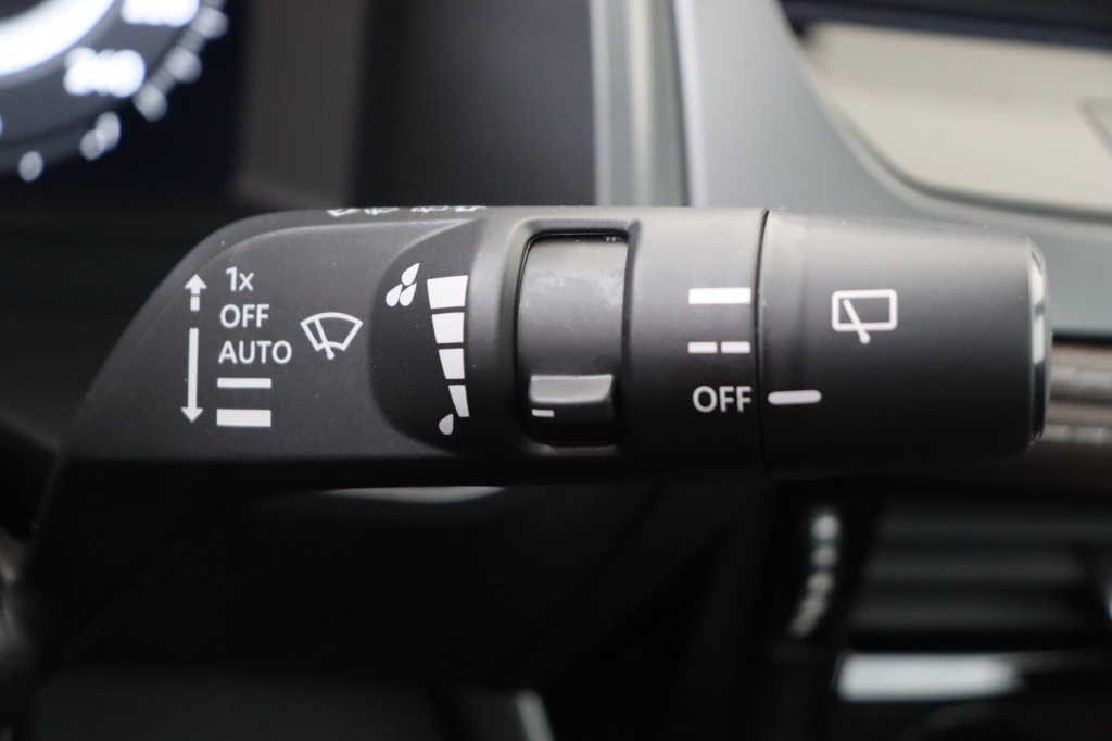 NISSAN Qashqai Tekna 1,3 158 hp CVT 2WD - ref: 7-45982 - Photo 19