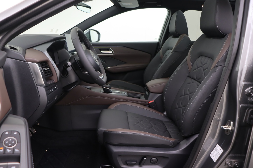 NISSAN Qashqai Tekna 1,3 158 hp CVT 2WD - ref: 7-45983 - Photo 13