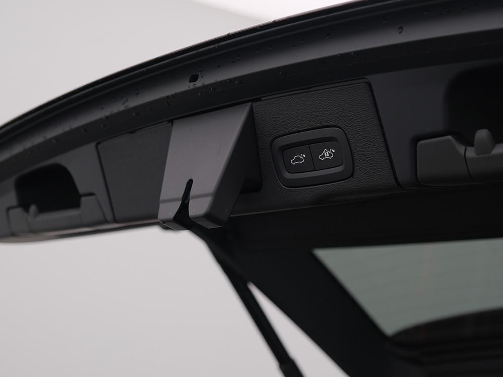 VOLVO XC60 2.0 Hybrid 350hp AWD - ref: 7-46137 - Photo 10